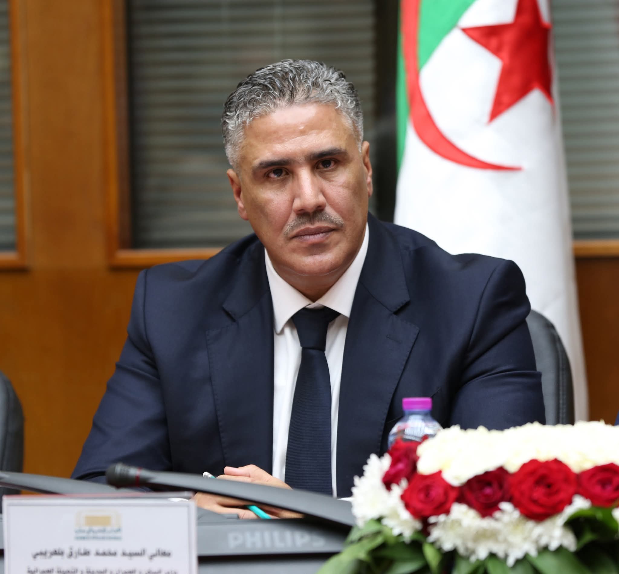 &nbsp;شديد وزير السكن و العمران محمد طارق بلعريبي خلال اشرافه على سلسلة اجتماعات تقييمية&nbsp; للمدر