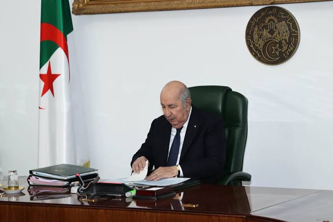 رئيس الجمهورية يستدعي الهيئة الناخبة لإنتخاب أعضاء البرلمان